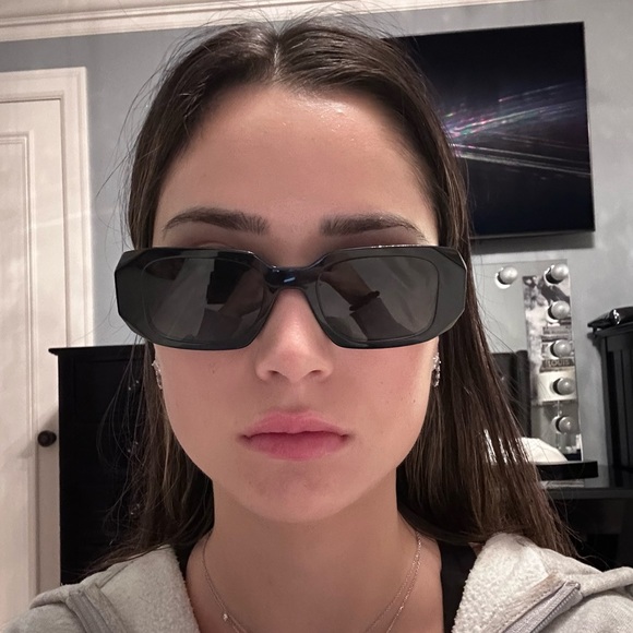 COPY - Prada Runway Sunglasses - Picture 6 of 15